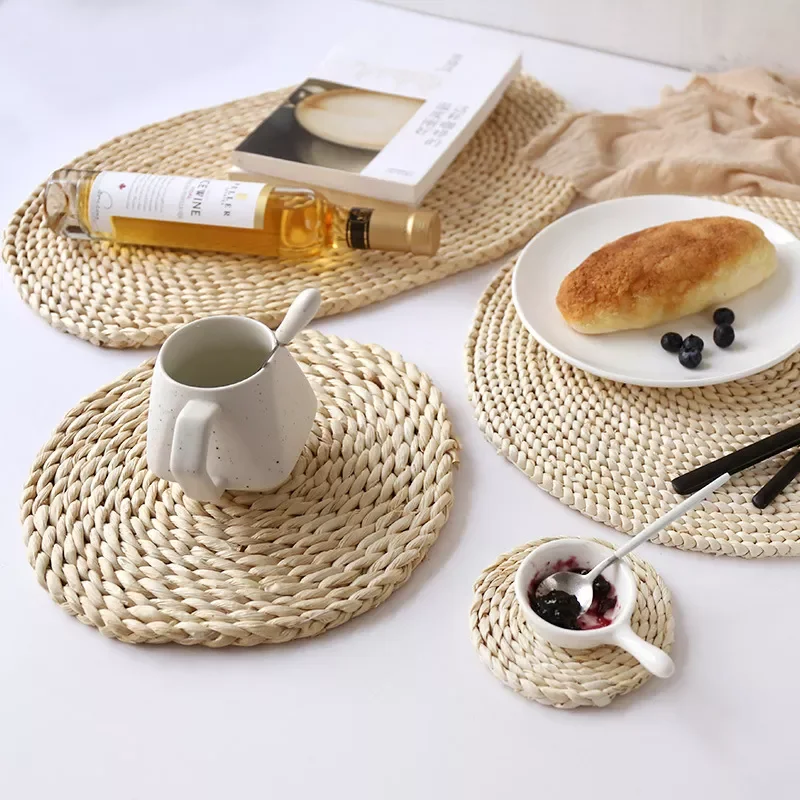 

2022NEW Home Handmade Straw Woven Tea Mat Table Mat Heat-Resistant Casserole Mat Plate Cup Placemat Pad on the Table Dining Mat