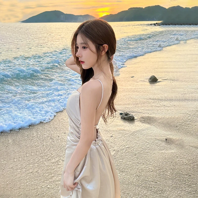 Tourism Wear Seaside Holiday Dress Sexy Temperament Large Open Back Satin Mesh Sling Dress
Tourism Wear Seaside Holiday Dress Sexy Temperament Large Open Back Satin Mesh Sling Dress