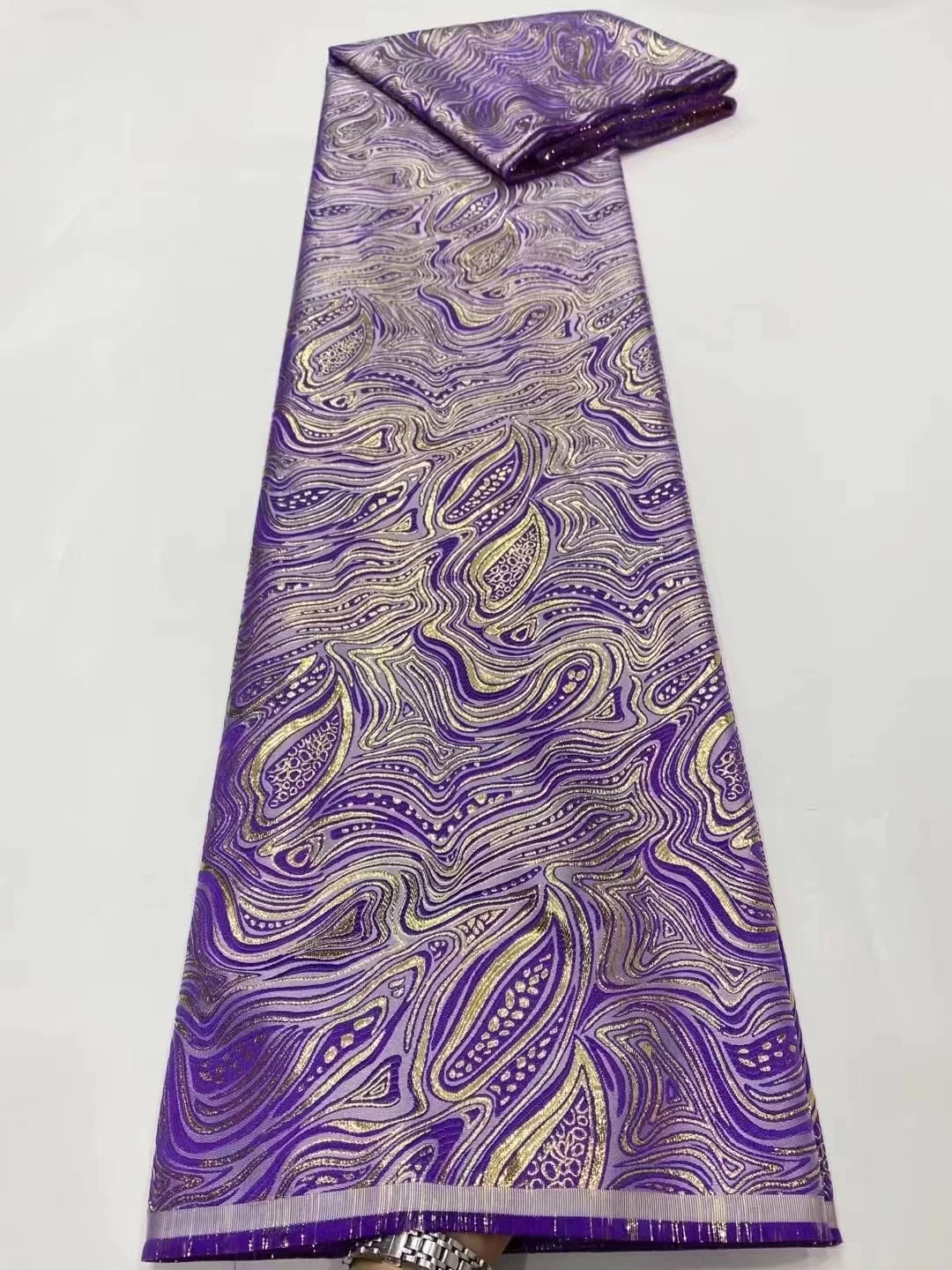 High Quality African Brocade Jacquard Lace Fabric 2022 Embroidered French Tulle Lace Fabric For Nigerian Party Dress
High Quality African Brocade Jacquard Lace Fabric 2022 Embroidered French Tulle Lace Fabric For Nigerian Party Dress