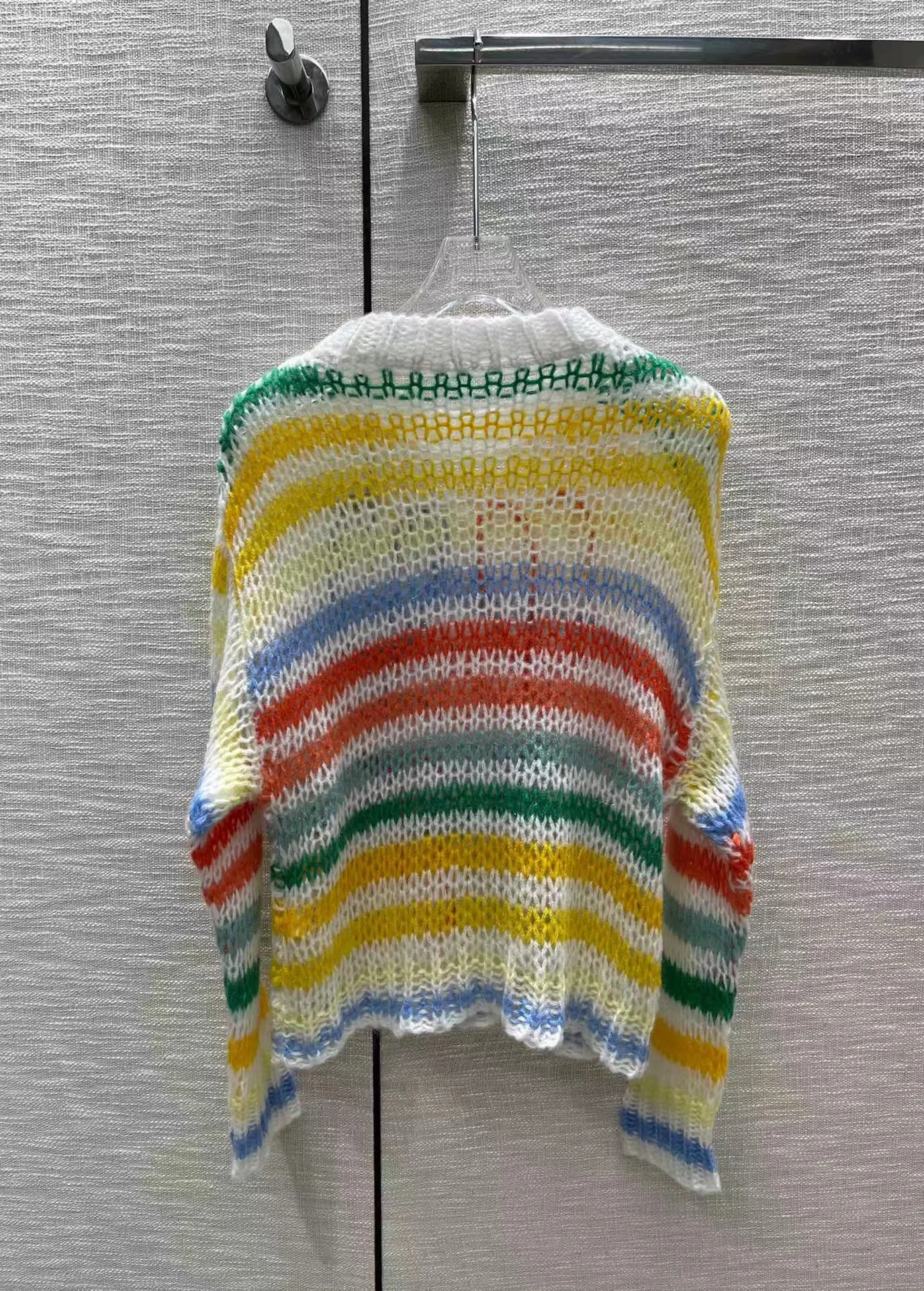 Luxury Brand Women Hollow Out Knit Long Sleeve Original Rainbow Striped Design Fashion Knitwear Sweater High End Famous Jumper
Luxury Brand Women Hollow Out Knit Long Sleeve Original Rainbow Striped Design Fashion Knitwear Sweater High End Famous Jumper