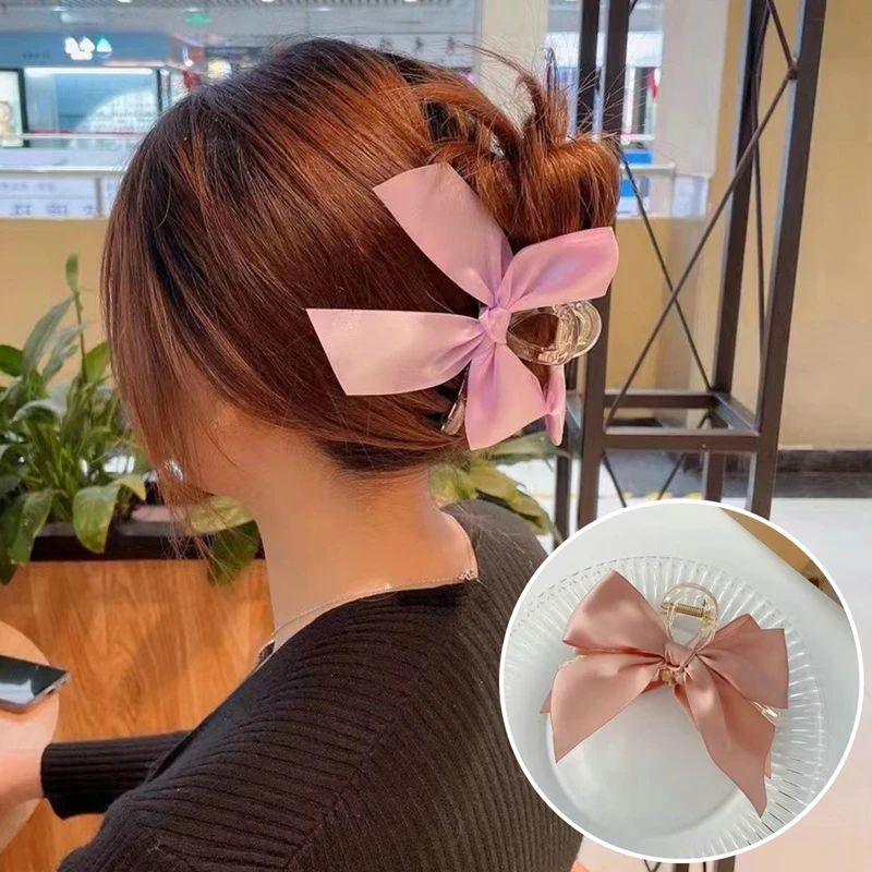 Ladies Elegant Bow Decoration Solid Color Satin Hair Clip Fashion Imitation Metal Girl Clip Simple Head Shark Clip Headgear
Ladies Elegant Bow Decoration Solid Color Satin Hair Clip Fashion Imitation Metal Girl Clip Simple Head Shark Clip Headgear