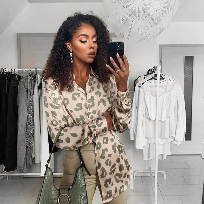 Leopard Green Print Vintage Elegant Blouse Women Clothing Tops Femme Long Sleeve Collar Office Ladies Satin Shirts Plus Size
Leopard Green Print Vintage Elegant Blouse Women Clothing Tops Femme Long Sleeve Collar Office Ladies Satin Shirts Plus Size