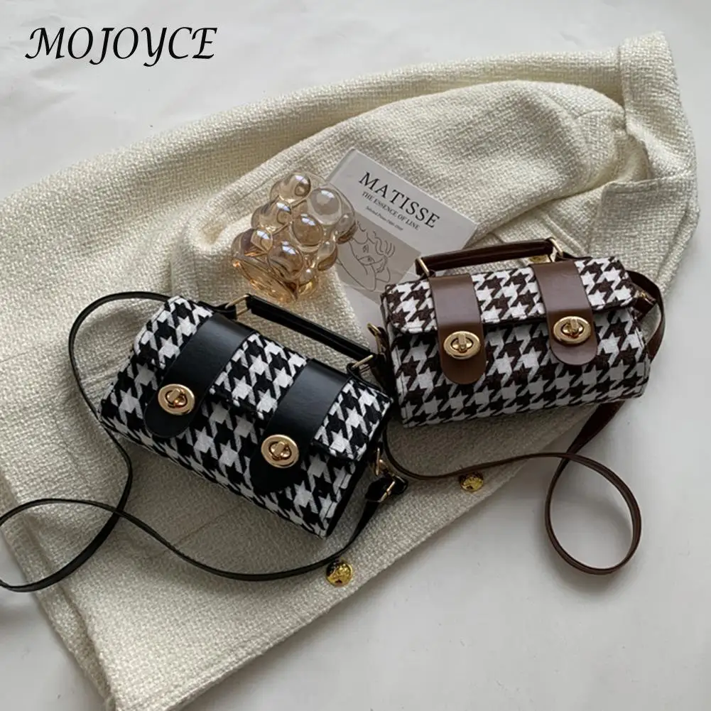 Retro Women Shoulder Bags Houndstooth Print Pattern Contrast Color Messenger Bag Casual Ladies Small Flap Handbags
Retro Women Shoulder Bags Houndstooth Print Pattern Contrast Color Messenger Bag Casual Ladies Small Flap Handbags