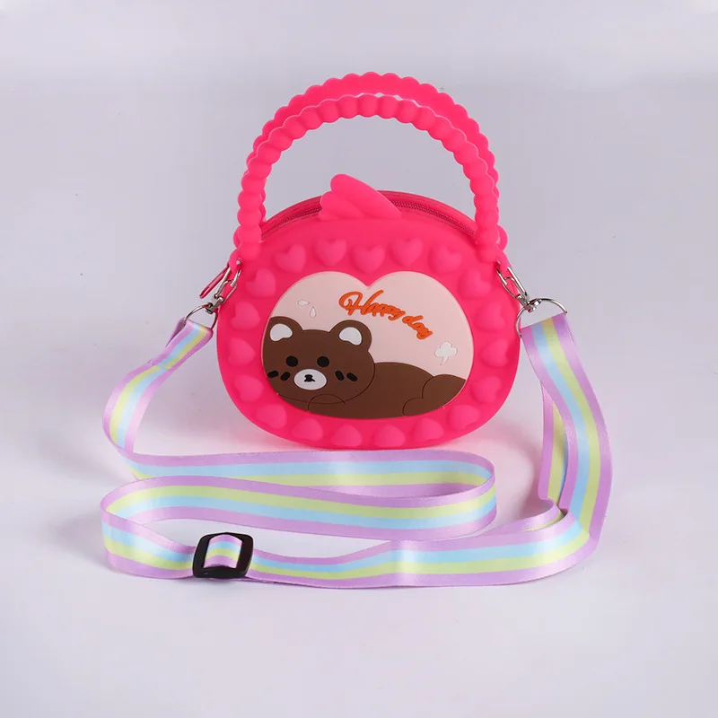New Hot Selling Rat Killing Pioneer Silicone Handbag for Children's Cartoon Cute Storage Skew Zero Wallet
New Hot Selling Rat Killing Pioneer Silicone Handbag for Children's Cartoon Cute Storage Skew Zero Wallet