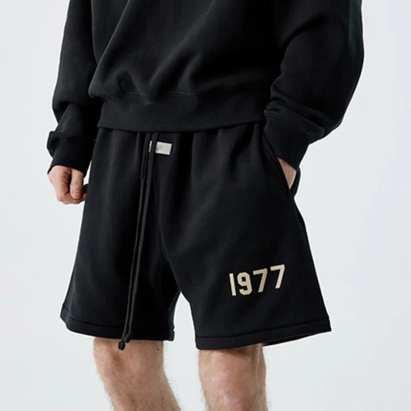 Sorts Sweatpants Men Women 1977 Letter Printed Cotton Sports i Street ip op Fasion Summer Oversized Sorts
Sorts Sweatpants Men Women 1977 Letter Printed Cotton Sports i Street ip op Fasion Summer Oversized Sorts