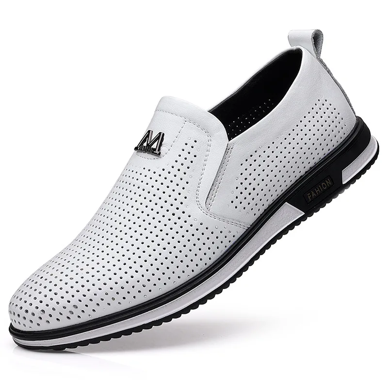 Summer Leather Sandals Perforated Breathable Men's Casual Shoes Punching Leather Sandals Mesh Driving Non-slip Shoes for Men
Summer Leather Sandals Perforated Breathable Men's Casual Shoes Punching Leather Sandals Mesh Driving Non-slip Shoes for Men