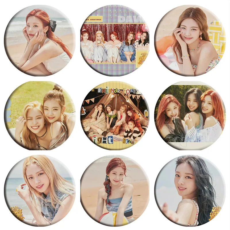 Kpop ITZY Badges Brooch Album 2022 SEASON'S GREETINGS Decoration Pin For Clothes Hat Backpack Jewelry Fan Pin Badges
Kpop ITZY Badges Brooch Album 2022 SEASON'S GREETINGS Decoration Pin For Clothes Hat Backpack Jewelry Fan Pin Badges