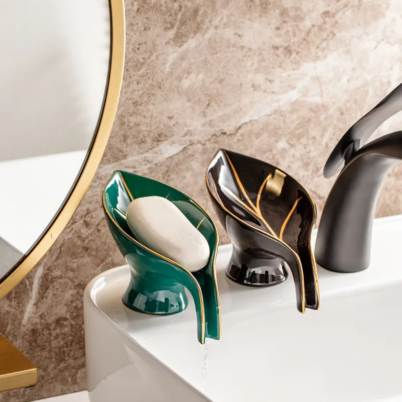 Luxury Ceramics Leaf Shape Soap Box Bathroom Soap Holder Dish Storage Plate Drain Soap Holder Box Bathroom Accessories Gadgets
Luxury Ceramics Leaf Shape Soap Box Bathroom Soap Holder Dish Storage Plate Drain Soap Holder Box Bathroom Accessories Gadgets