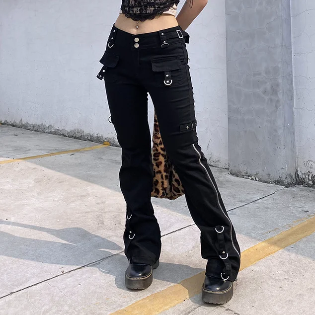 Punk Rivets Zipper Black Straight Baggy Jeans Women Gothic Low Waist Denim Y2k Trousers Aesthetic Streetwear Dark Academia Pants
Punk Rivets Zipper Black Straight Baggy Jeans Women Gothic Low Waist Denim Y2k Trousers Aesthetic Streetwear Dark Academia Pants