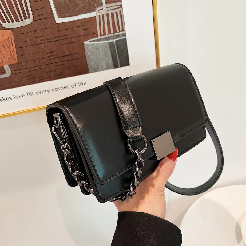 2022 New Summer Fashion Chain Small Square Bag All-match Texture One-shoulder Messenger Bag High-quality Leather Small Bag Women
2022 New Summer Fashion Chain Small Square Bag All-match Texture One-shoulder Messenger Bag High-quality Leather Small Bag Women