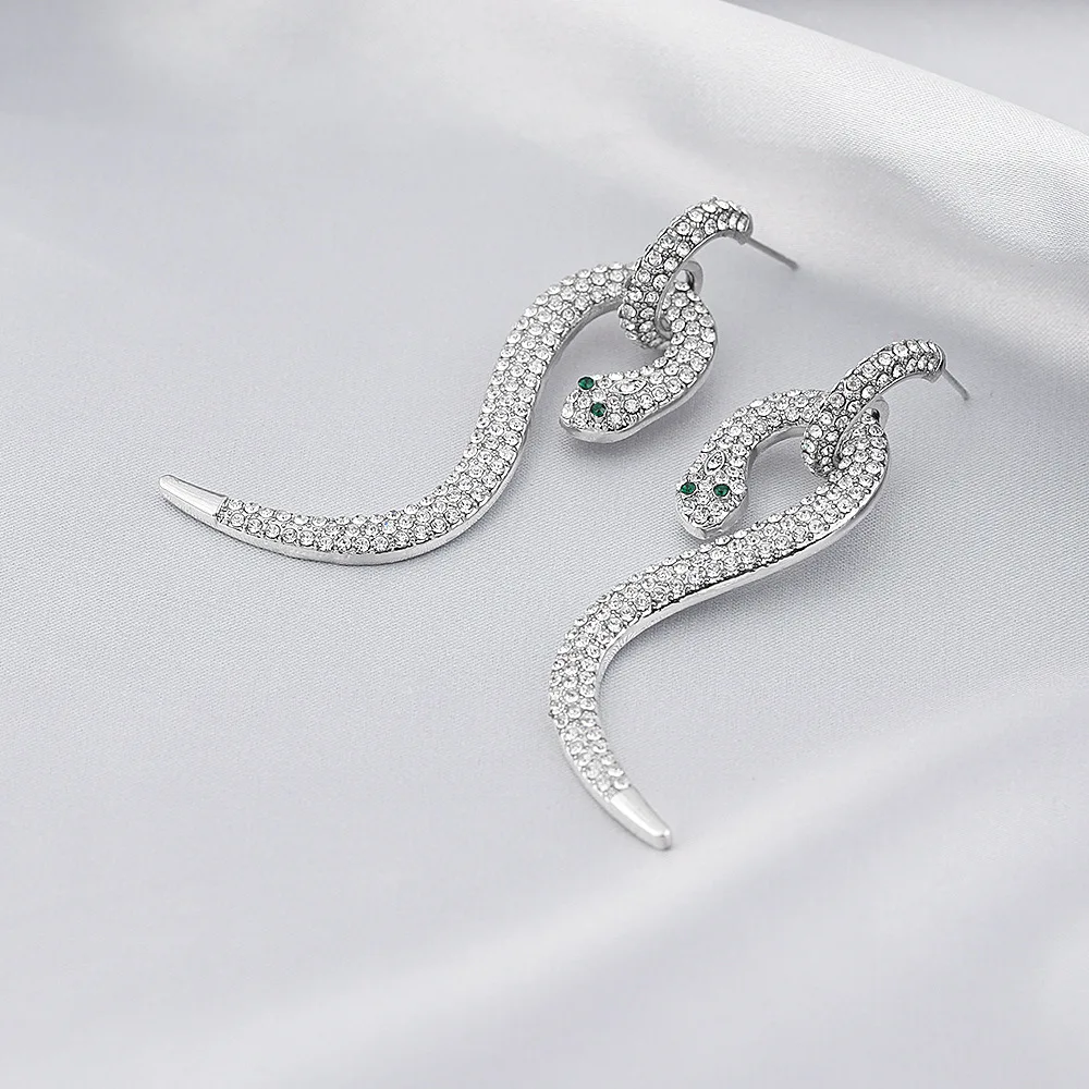 

Shiny Snake Shaped Ear Stud New Arrivals Rhinestone Long Drop Earrings for Women Jewellry Personality Animal Dangle Earrings