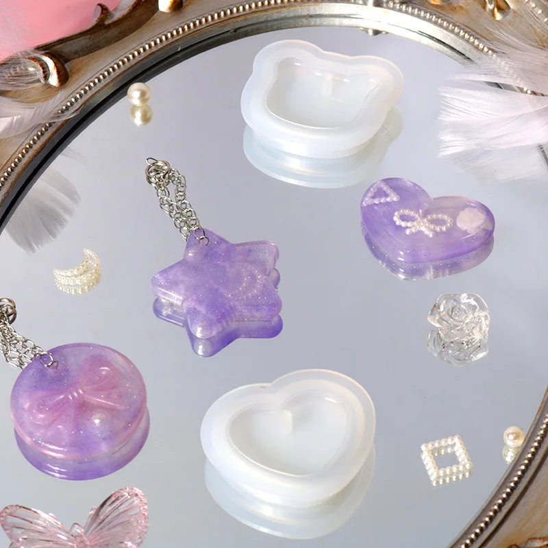 Sand-free single butterfly heart-shaped pendant key chain silicone mold DIY lovely jewelry making pendant UV epoxy resin mold
Sand-free single butterfly heart-shaped pendant key chain silicone mold DIY lovely jewelry making pendant UV epoxy resin mold