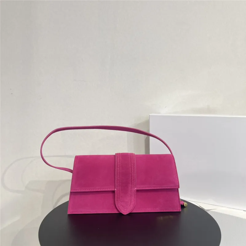 High quality genuine leather Fashion matching diagonal single shoulder wallet leisure designer luxury brand crossbody bags
High quality genuine leather Fashion matching diagonal single shoulder wallet leisure designer luxury brand crossbody bags
