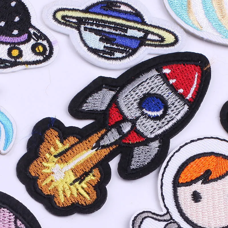 Ракетка мира НЛО искусственная ткань значки нашивка вышитая аппликация пошив одежды наклейки аксессуары для одежды
Ракетка мира НЛО искусственная ткань значки нашивка вышитая аппликация пошив одежды наклейки аксессуары для одежды