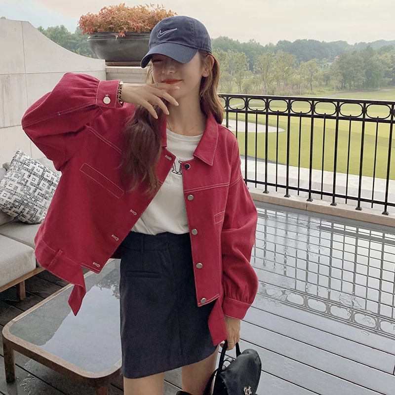 Red Short Denim Jacket for Women 2023 Autumn Vintage Streetwear Hip Hop Harajuku Loose Casual Trendy Coat Outerwear Female 0323
Red Short Denim Jacket for Women 2023 Autumn Vintage Streetwear Hip Hop Harajuku Loose Casual Trendy Coat Outerwear Female 0323