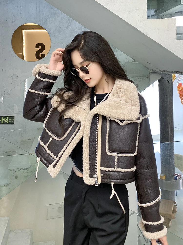 Куртка женская утепленная из искусственной кожи, укороченный жакет из овчины и овчины, с высокой талией, Осень-зима 
Куртка женская утепленная из искусственной кожи, укороченный жакет из овчины и овчины, с высокой талией, Осень-зима
