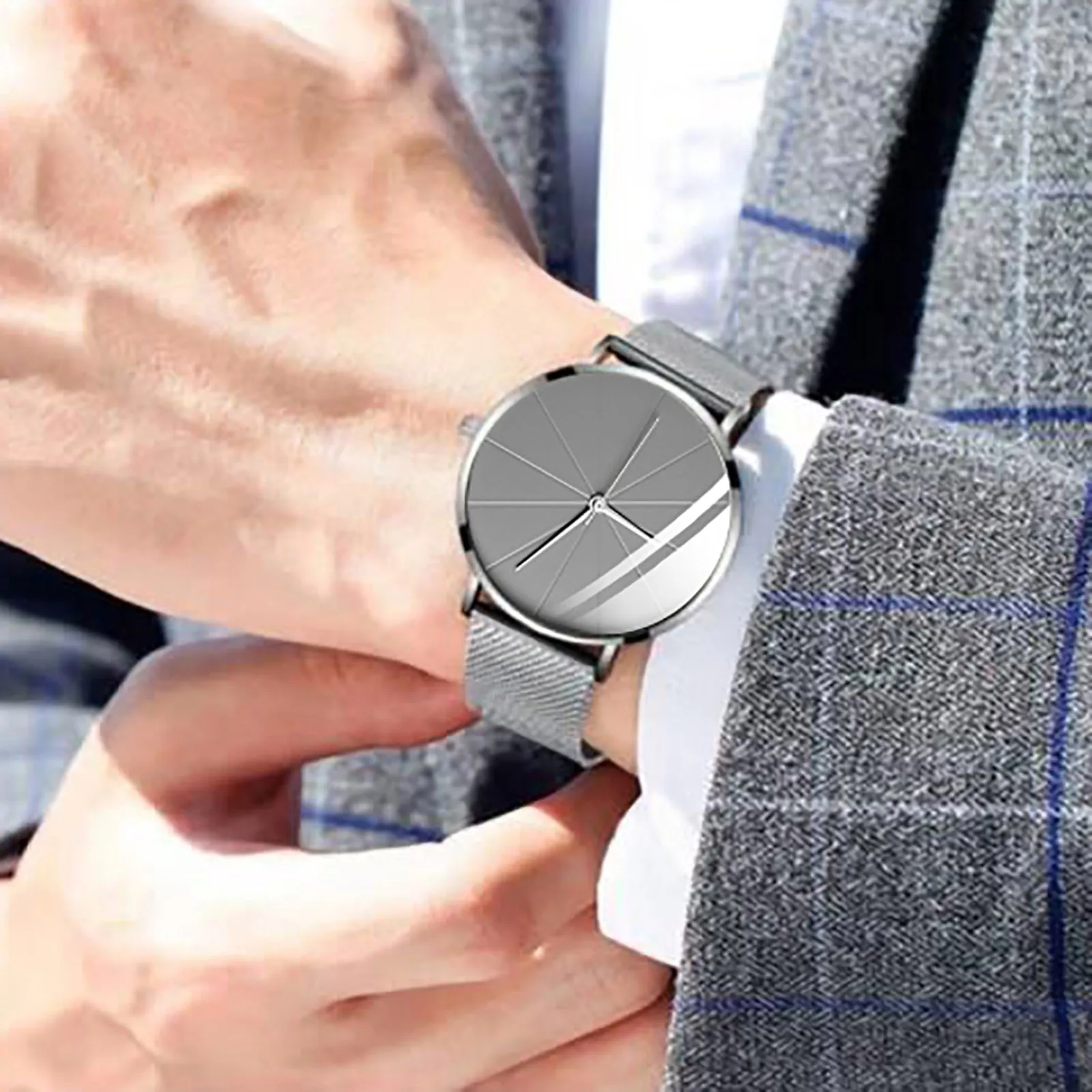 2022 Men Quartz Watch Hot Sale Top Brand Fashion Casual Luxury Dress Black Leather Strap Watches Unisex Waterproof Wristwatch
2022 Men Quartz Watch Hot Sale Top Brand Fashion Casual Luxury Dress Black Leather Strap Watches Unisex Waterproof Wristwatch