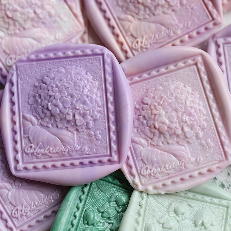Featured new products multi-layer frosted relief carved fire lacquer seal head lily of the valley wedding invitation gift card
Featured new products multi-layer frosted relief carved fire lacquer seal head lily of the valley wedding invitation gift card