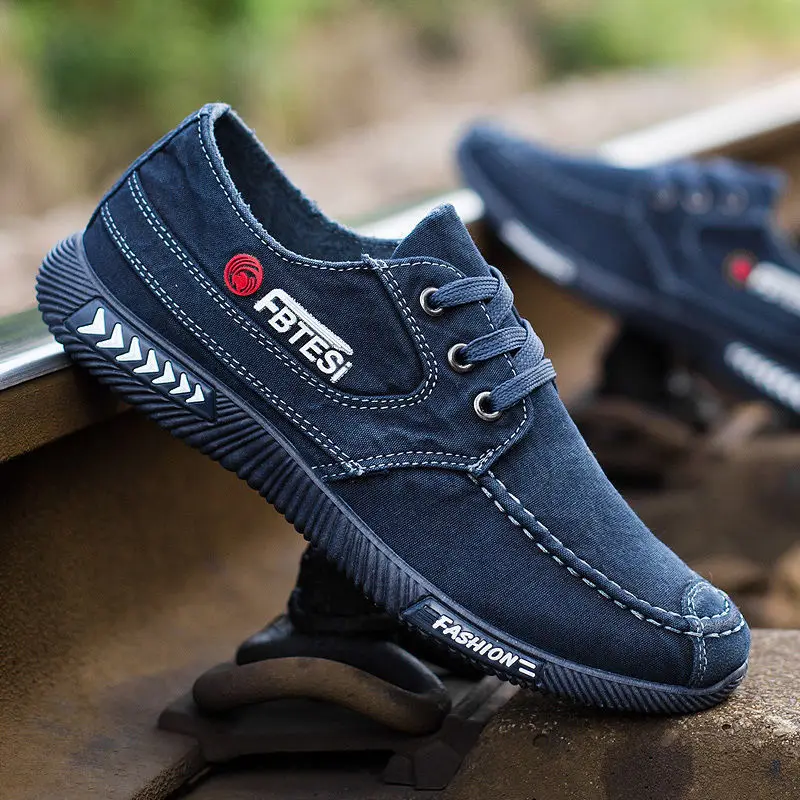 Men Casual Canvas Shoes Spring and Autumn Breathable Wear Washed Denim Men Casual Sneakers
Men Casual Canvas Shoes Spring and Autumn Breathable Wear Washed Denim Men Casual Sneakers