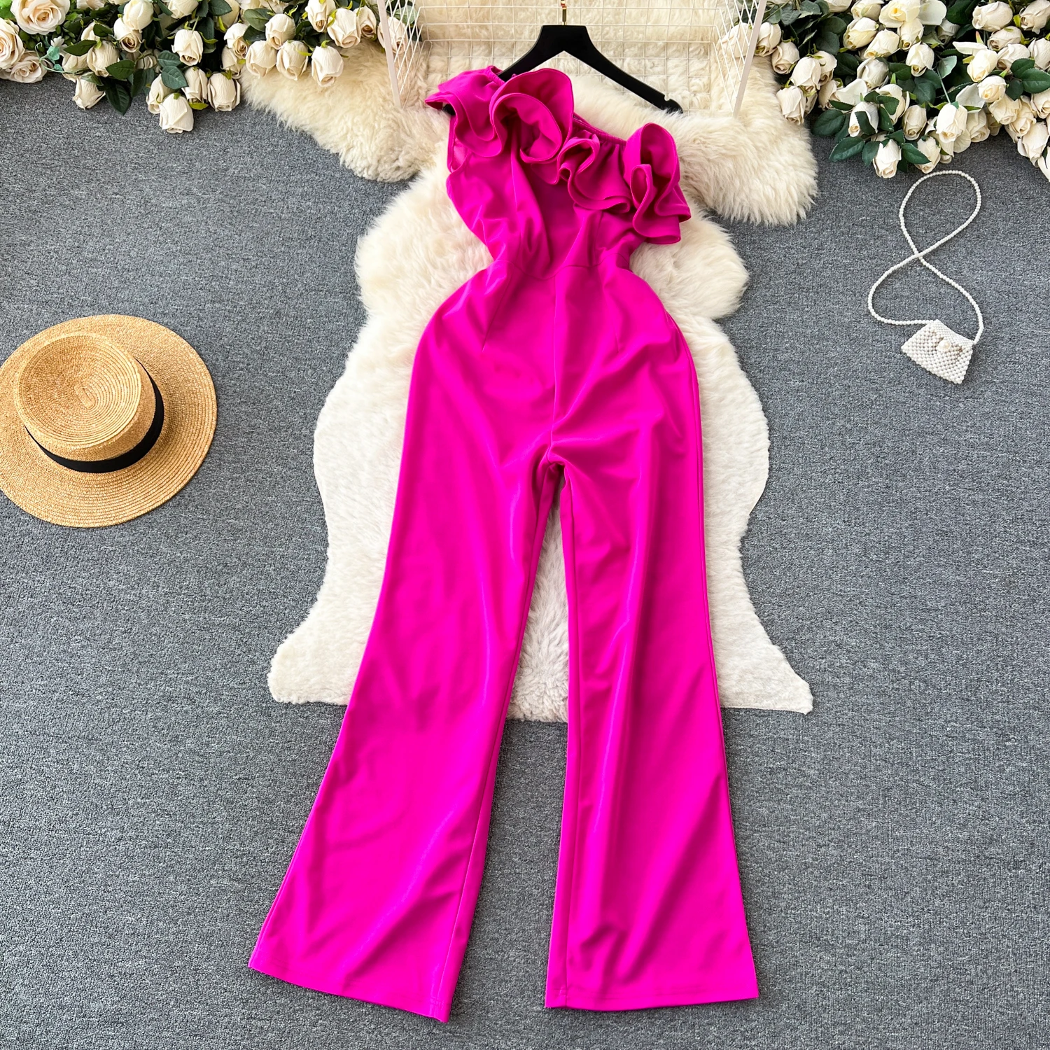 

Clothland Women Sweet Ruffled Pink Jumpsuit Inclined Shoulder Skew Collar Zipper Sleeveless Sexy Playsuits Mujer KA367