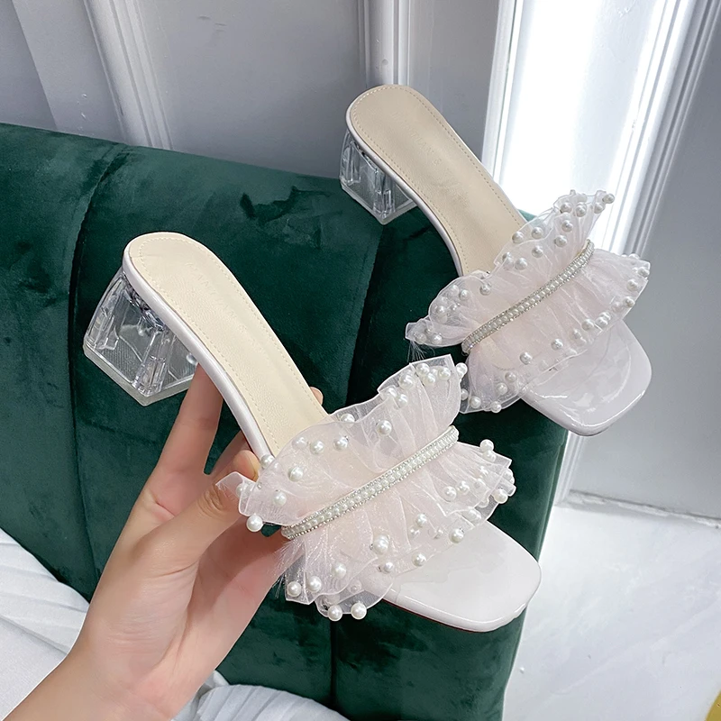 2022 Slippers Women Summer Outer Wear Sandals Fashion Middle Heel Pearl Lace Fairy Outer Wear Fairy Style Sandals Slippers Women
2022 Slippers Women Summer Outer Wear Sandals Fashion Middle Heel Pearl Lace Fairy Outer Wear Fairy Style Sandals Slippers Women