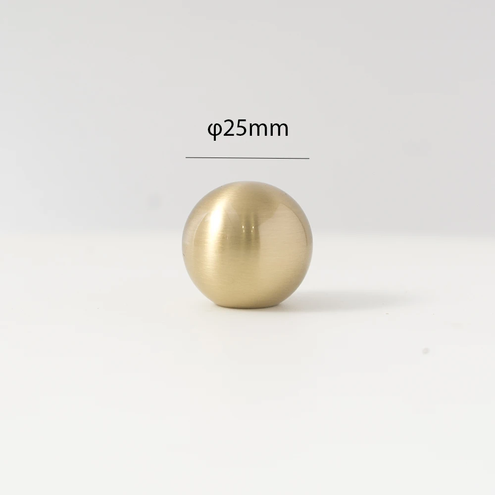 Ручки для шкафа TINYHOB золотые латунные
Ручки для шкафа TINYHOB золотые латунные