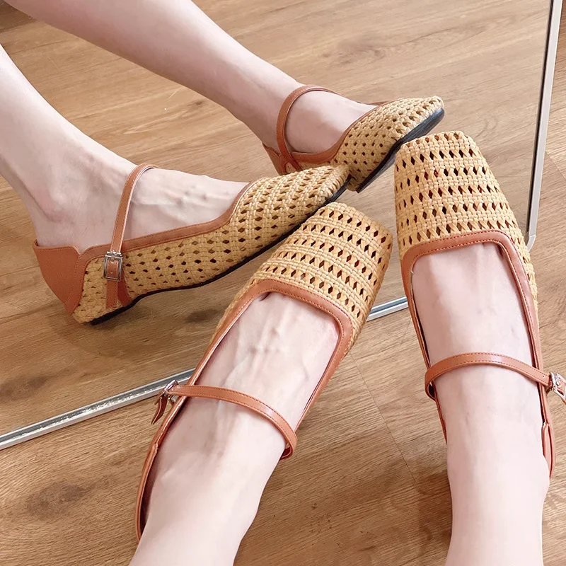 Hollowed-Out Woven Sandals Handmade Women 2023 Summer Square Head Mary Jane Shoes Retro Casual Flats Holiday Seaside Roman Shoes
Hollowed-Out Woven Sandals Handmade Women 2023 Summer Square Head Mary Jane Shoes Retro Casual Flats Holiday Seaside Roman Shoes