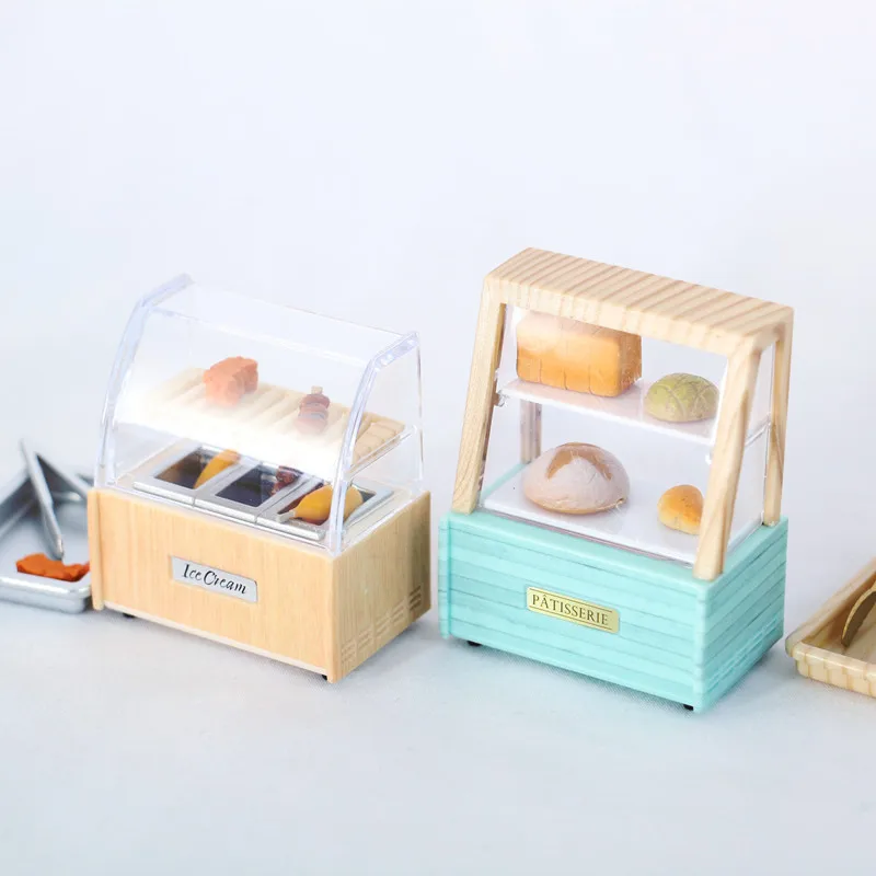Dollhouse Miniature Bakery Cake Cabinet Oden Decoration Mini Food Cupboard Bakery OB11 1/12 BJD Dolls House Accessories Kitchen
Dollhouse Miniature Bakery Cake Cabinet Oden Decoration Mini Food Cupboard Bakery OB11 1/12 BJD Dolls House Accessories Kitchen