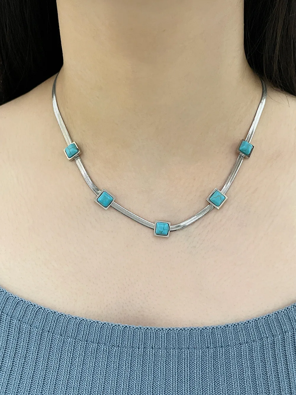 New Stainless Steel Necklace Women pPine Stone Pendant Snake Bone Chain Retro Necklace Jewelry
New Stainless Steel Necklace Women pPine Stone Pendant Snake Bone Chain Retro Necklace Jewelry