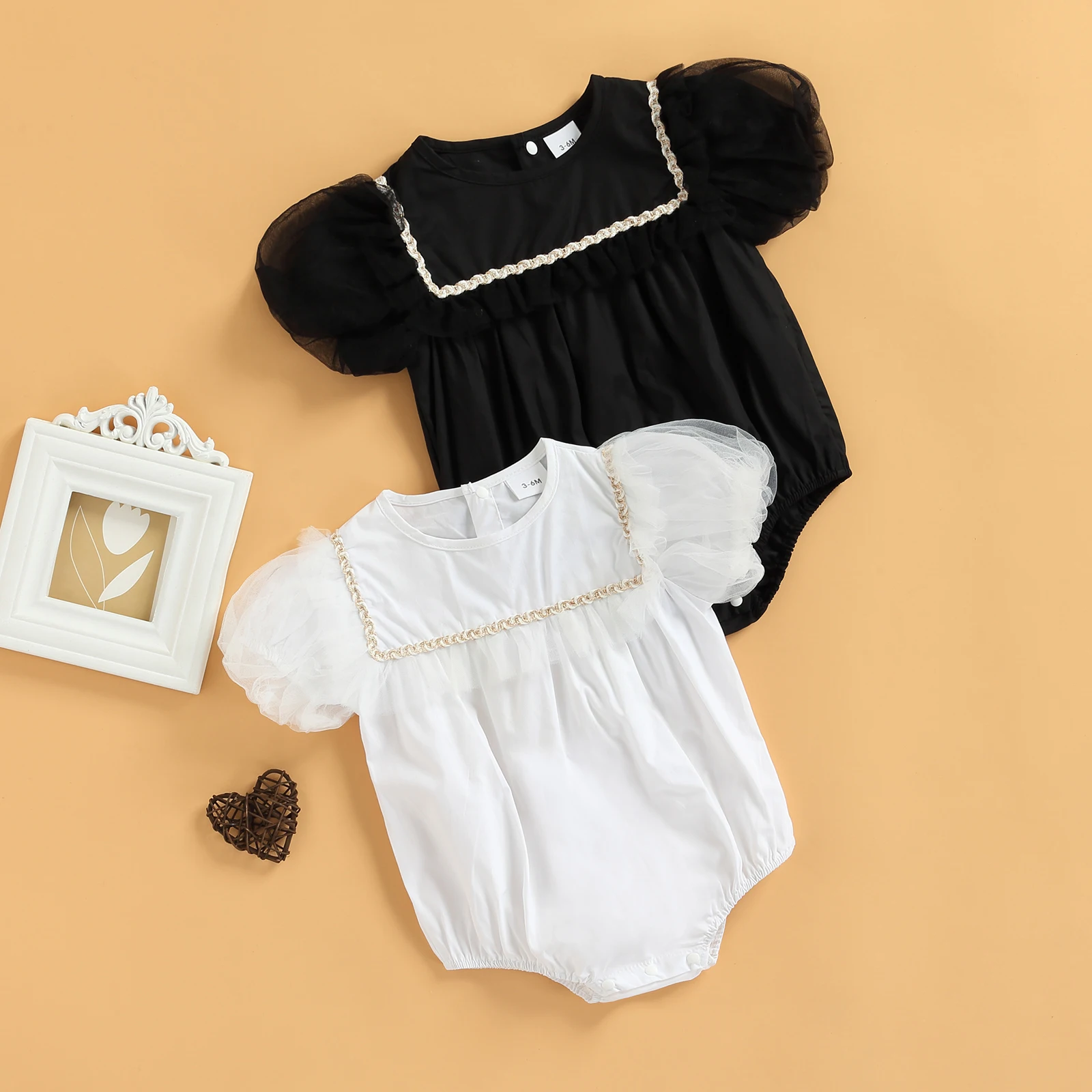 Baby Girls Romper Patchwork Trim Mesh Puff Short Sleeve Round Neck Snap Crotch Infant Girl Bodysuit
Baby Girls Romper Patchwork Trim Mesh Puff Short Sleeve Round Neck Snap Crotch Infant Girl Bodysuit