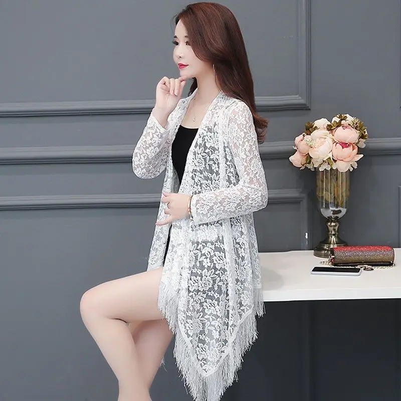 2023 Summer Women Lace Shawl Tops Coat Summer Female Thin Sun Protection Clothing Ladies Loose Jacket Mid-Length Cardigan A11
2023 Summer Women Lace Shawl Tops Coat Summer Female Thin Sun Protection Clothing Ladies Loose Jacket Mid-Length Cardigan A11