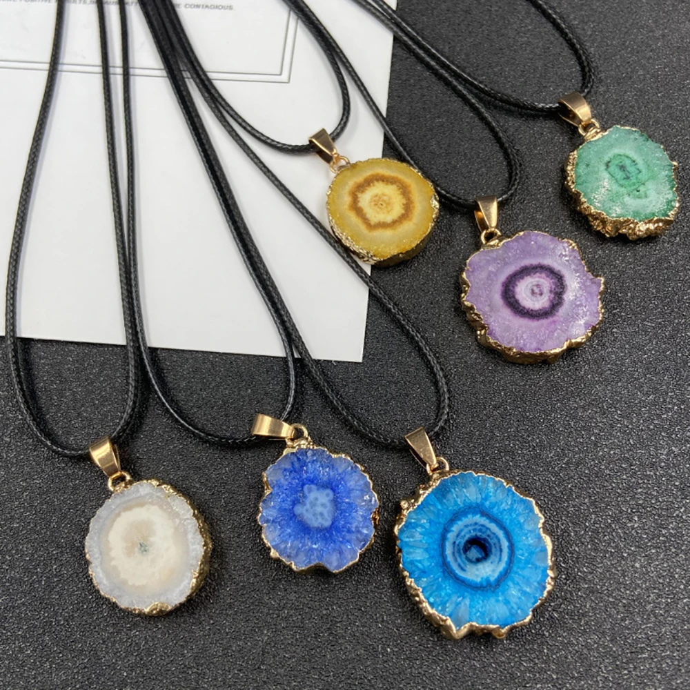 Natural Druzy Agates Pendant Crystal Agate Geode Slice Gold Plated Electroplating Colorful Sunflower Necklace for Women Jewelry
Natural Druzy Agates Pendant Crystal Agate Geode Slice Gold Plated Electroplating Colorful Sunflower Necklace for Women Jewelry