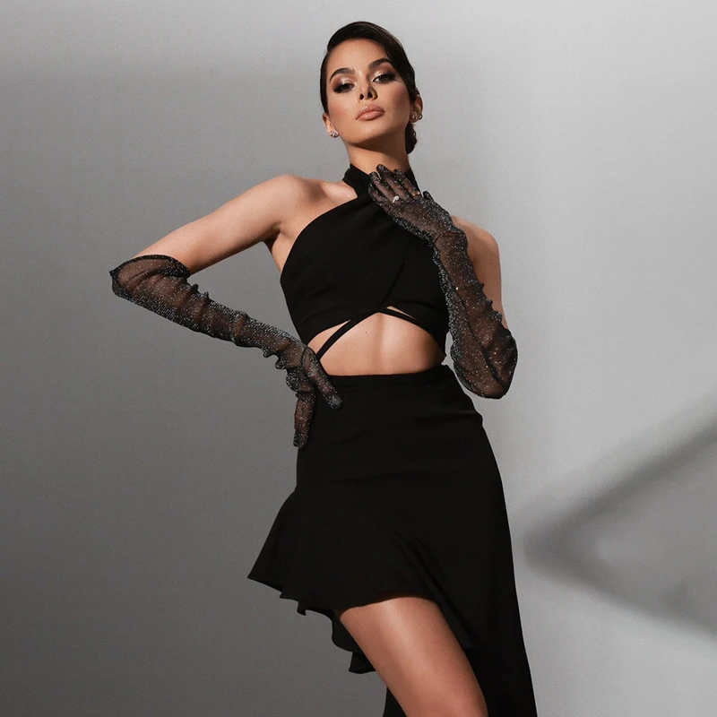 French hanging neck dress female ins design feeling small hollow out temperament spice irregular
French hanging neck dress female ins design feeling small hollow out temperament spice irregular