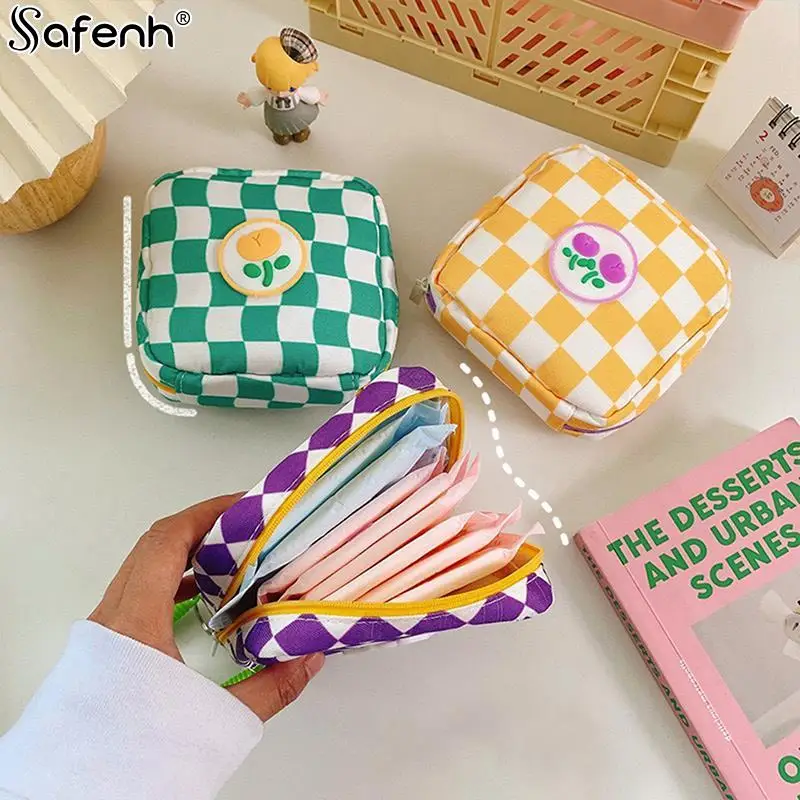 Portable Girl Tampon Storage Bag Organizer Ladies MakeupBag Sanitary Pad Pouch Napkin Cosmetic Bag Women Tampon Holder Organizer
Portable Girl Tampon Storage Bag Organizer Ladies MakeupBag Sanitary Pad Pouch Napkin Cosmetic Bag Women Tampon Holder Organizer