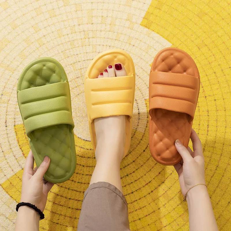 2021 Summer Women's Slippers EVA Soft Sole Slide Thick Platform Home Indoor Bathroom Anti-slip for Men and Lady Couple Sandals
2021 Summer Women's Slippers EVA Soft Sole Slide Thick Platform Home Indoor Bathroom Anti-slip for Men and Lady Couple Sandals