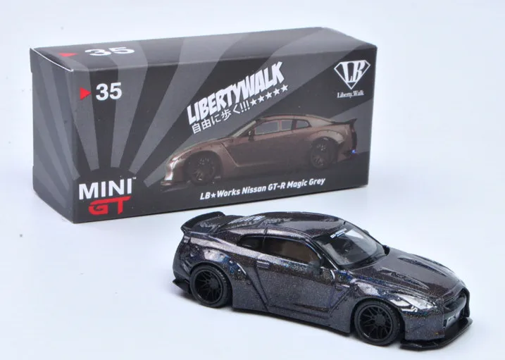 Модель литая автомобиля в масштабе 1:64, LB, с широким корпусом, Pandem R35 GTR, украшение, коллекционная сцена, раскладка игрушек, бесплатная доставк...
Модель литая автомобиля в масштабе 1:64, LB, с широким корпусом, Pandem R35 GTR, украшение, коллекционная сцена, раскладка игрушек, бесплатная доставк...