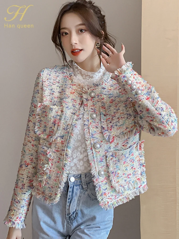 Женская твидовая короткая куртка H Han Queen, Повседневная винтажная куртка в Корейском стиле радужного цвета с бахромой, Осень-зима 2022
Женская твидовая короткая куртка H Han Queen, Повседневная винтажная куртка в Корейском стиле радужного цвета с бахромой, Осень-зима 2022