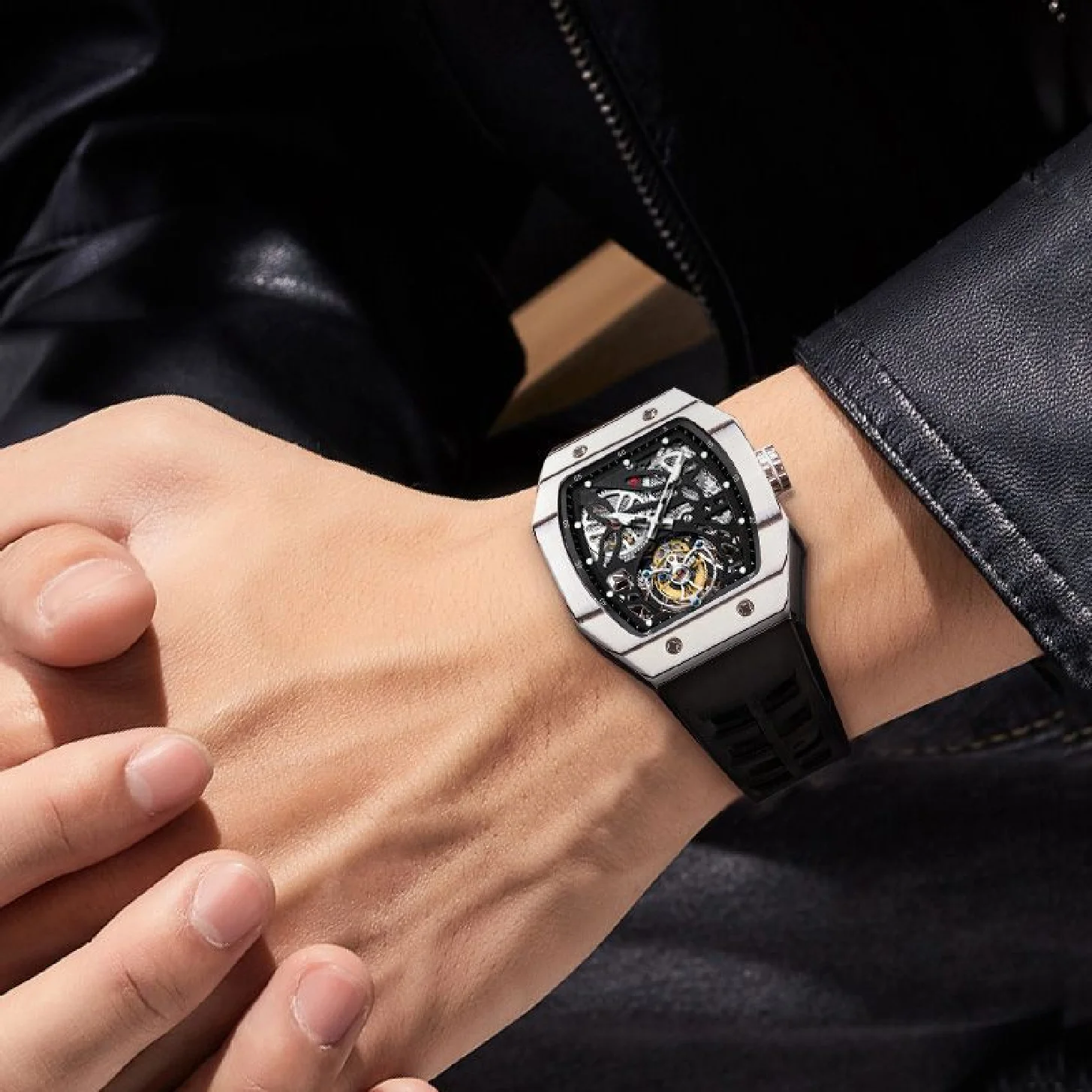 AESOP Men Sapphire Glass Waterproof Skeleton Watch Real Tourbillon Manual Winding Mechanical Movement Chronograph Watches
AESOP Men Sapphire Glass Waterproof Skeleton Watch Real Tourbillon Manual Winding Mechanical Movement Chronograph Watches