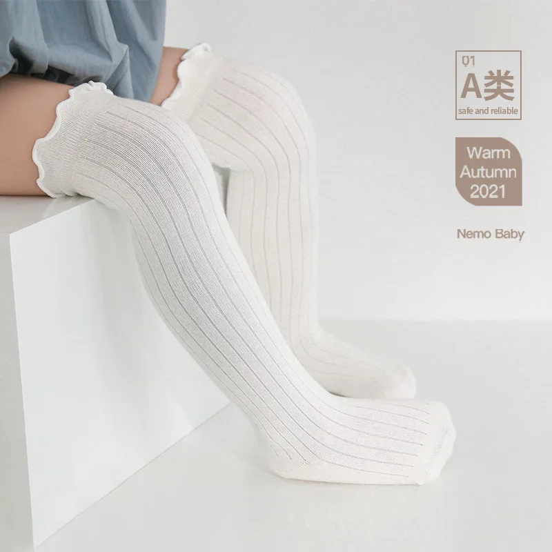 New Children's Combed Cotton Autumn and Winter below the Knee Long Tube Fungus Loose Mouth Not Tight Legs Babies' Socks
New Children's Combed Cotton Autumn and Winter below the Knee Long Tube Fungus Loose Mouth Not Tight Legs Babies' Socks