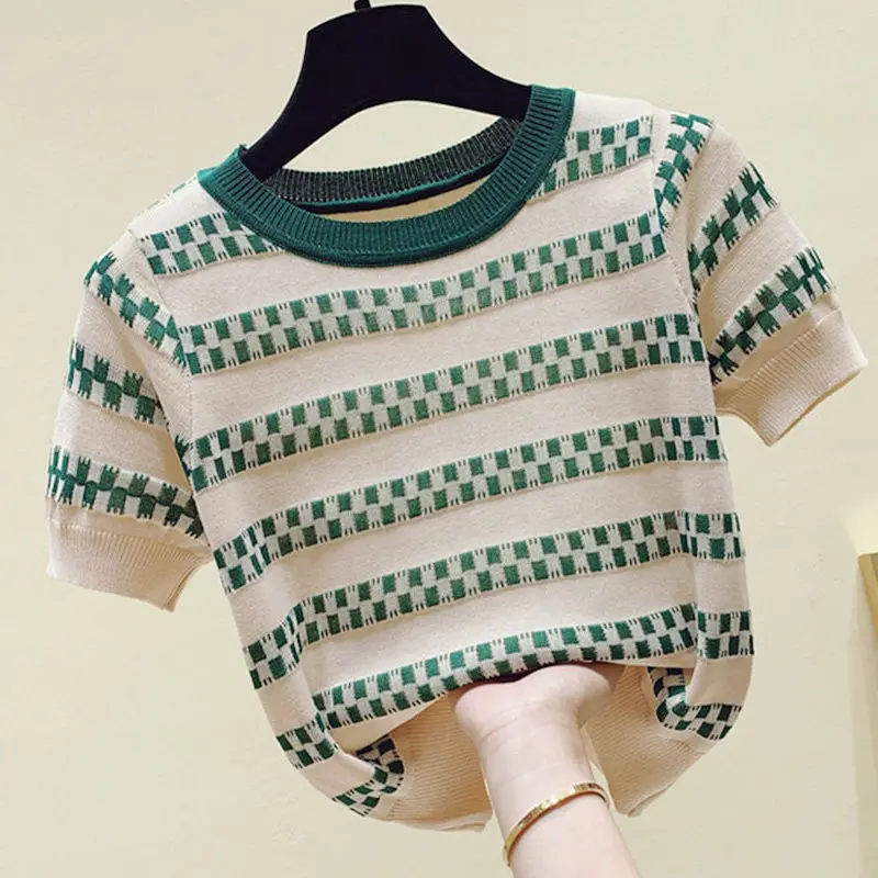Short T-shirt Women's Striped Thin Knit Top 2022 Summer New Loose Thin Short Sleeved Top
Short T-shirt Women's Striped Thin Knit Top 2022 Summer New Loose Thin Short Sleeved Top