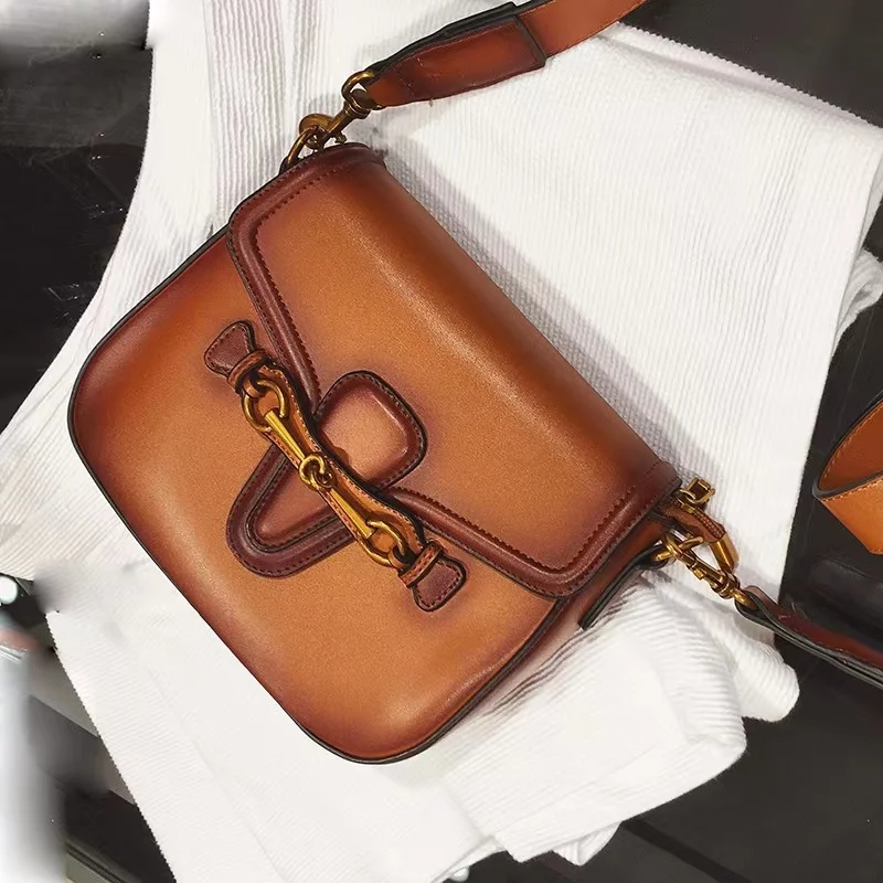 Retro Leather Luxury Shoulder Bag For Women Fashion Messenger Bag High Quality Designer Women's Crossbody Bag Female Saddle Bag
Retro Leather Luxury Shoulder Bag For Women Fashion Messenger Bag High Quality Designer Women's Crossbody Bag Female Saddle Bag