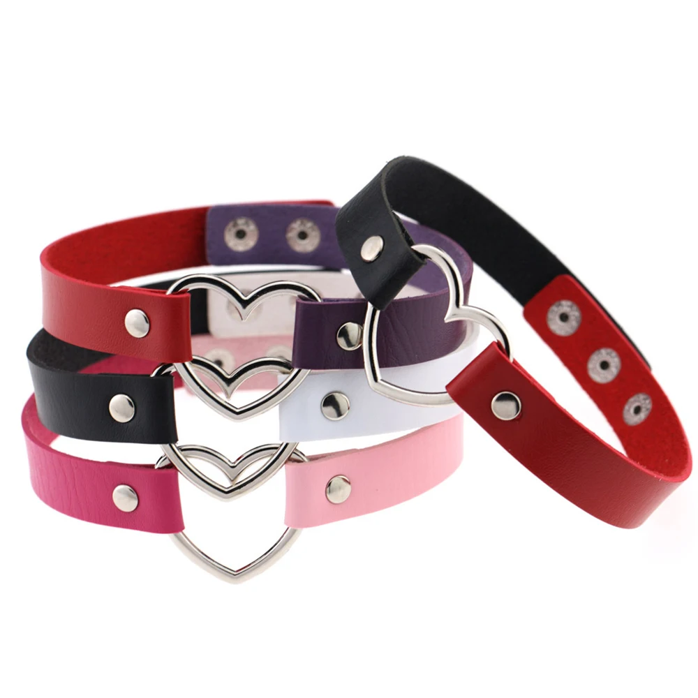 Women's Collar Double Color Metal Heart Choker Necklace PU Leather Adjustable Gothic Punk Women Fashion Cosplay Accessories
Women's Collar Double Color Metal Heart Choker Necklace PU Leather Adjustable Gothic Punk Women Fashion Cosplay Accessories