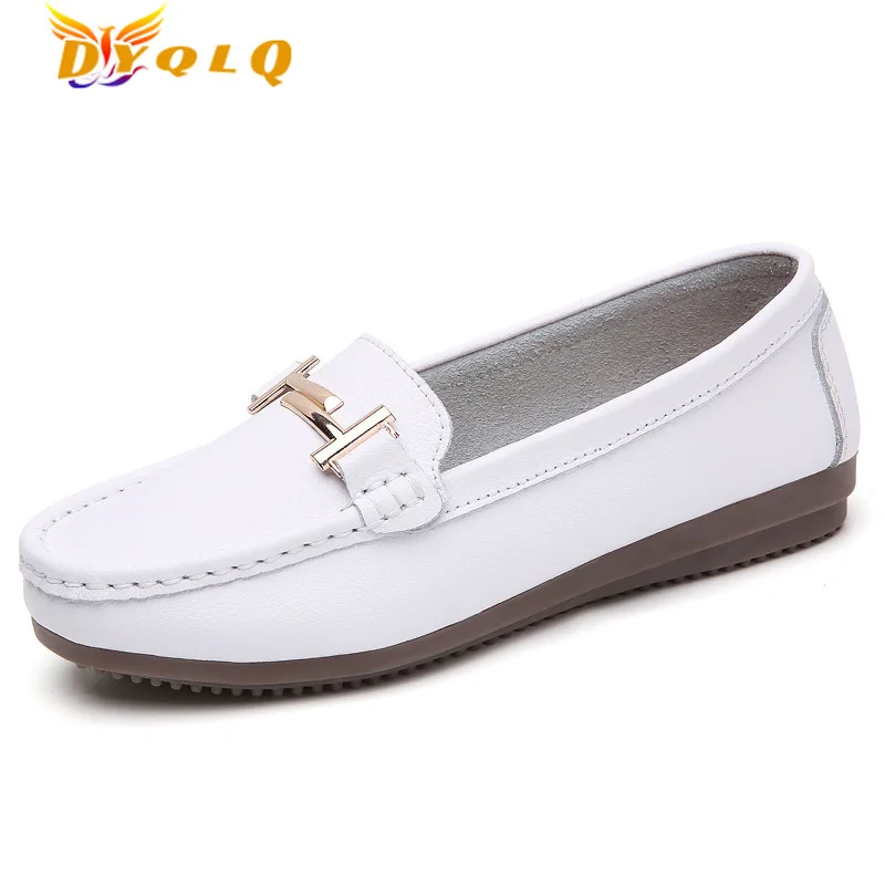 2022 Women's Shoes In Older Mothers Shoes Flat Bottom Soft Comfortable Non-slip Casual Breathable Beans Shoes Small White Shoes
2022 Women's Shoes In Older Mothers Shoes Flat Bottom Soft Comfortable Non-slip Casual Breathable Beans Shoes Small White Shoes