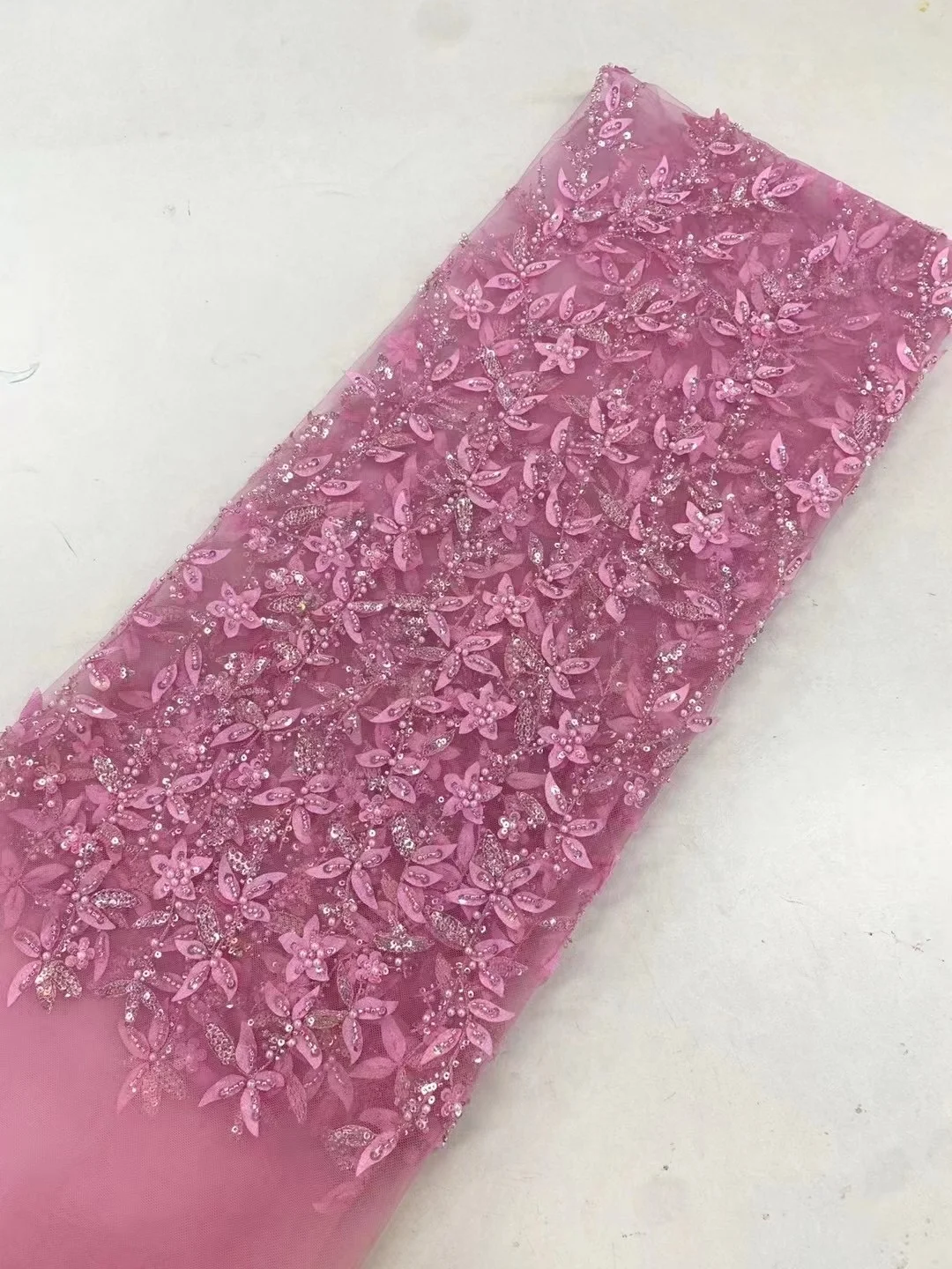 Nigerian Bead Tube Fabric 2023 Pink High Quality Luxury Embroidery Hand Made Heavy Beaded Lace Fabric Wedding Dress
Nigerian Bead Tube Fabric 2023 Pink High Quality Luxury Embroidery Hand Made Heavy Beaded Lace Fabric Wedding Dress
