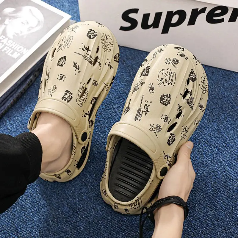 Men's Summer Outside Wear Non-slip Wear-resistant Operating Room Slippers Men's Sports Thick Bottoming Baotou Beach Sandals
Men's Summer Outside Wear Non-slip Wear-resistant Operating Room Slippers Men's Sports Thick Bottoming Baotou Beach Sandals
