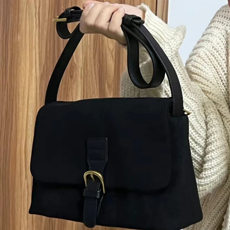 Retro Women Faux Sude Crossbody Bag Casual Daily Lady Business Shoulder Bag Solid Color Female Large Commuter Messenger Bag
Retro Women Faux Sude Crossbody Bag Casual Daily Lady Business Shoulder Bag Solid Color Female Large Commuter Messenger Bag
