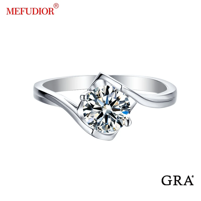 1.0CT moissanit Diamond Engagement Wedding Band Ring With Certificate 18K White Gold Sterling Silver Ring for Women M05A
1.0CT moissanit Diamond Engagement Wedding Band Ring With Certificate 18K White Gold Sterling Silver Ring for Women M05A