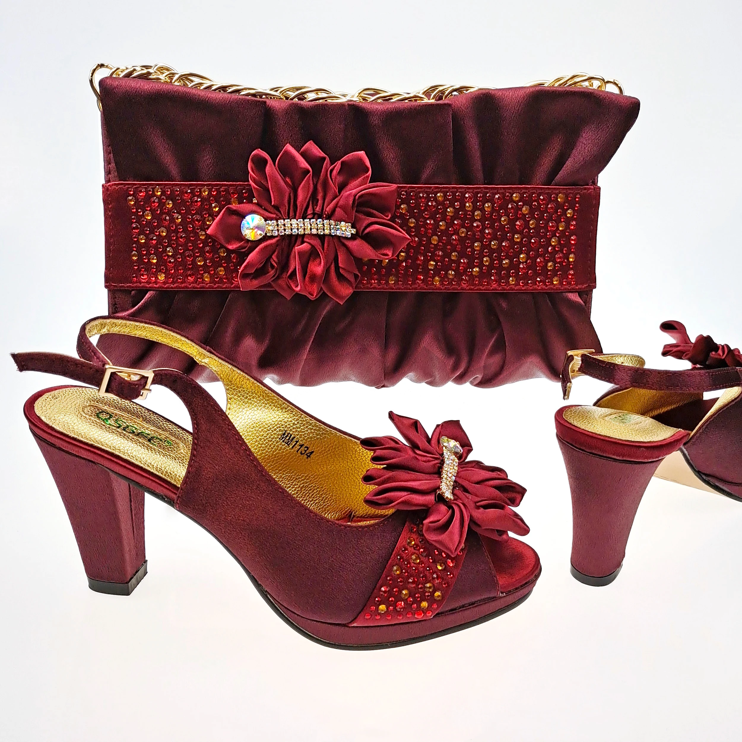 Новинка 2022, Винный Цвет, с открытым носком, однотонная плиссированная сумка, можно носить на каждый день, для вечерние НКИ, Женская фотосумка
Новинка 2022, Винный Цвет, с открытым носком, однотонная плиссированная сумка, можно носить на каждый день, для вечерние НКИ, Женская фотосумка