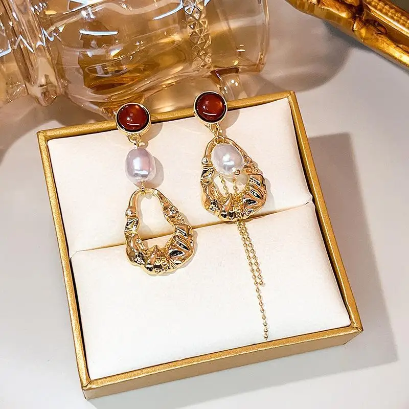 Statement Irregular Water Drop Lava Stud Earrings For Women Exaggeration Creative Imitation Vintage Earrings Fashion Jewelry
Statement Irregular Water Drop Lava Stud Earrings For Women Exaggeration Creative Imitation Vintage Earrings Fashion Jewelry