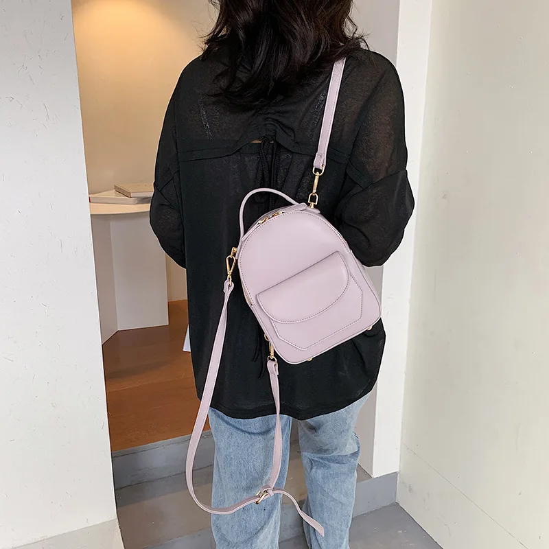 Женский маленький рюкзак, Роскошный дизайнерский Модный женский дорожный рюкзак, высококачественные кожаные женские сумки на плечо, новинка 2022
Женский маленький рюкзак, Роскошный дизайнерский Модный женский дорожный рюкзак, высококачественные кожаные женские сумки на плечо, новинка 2022